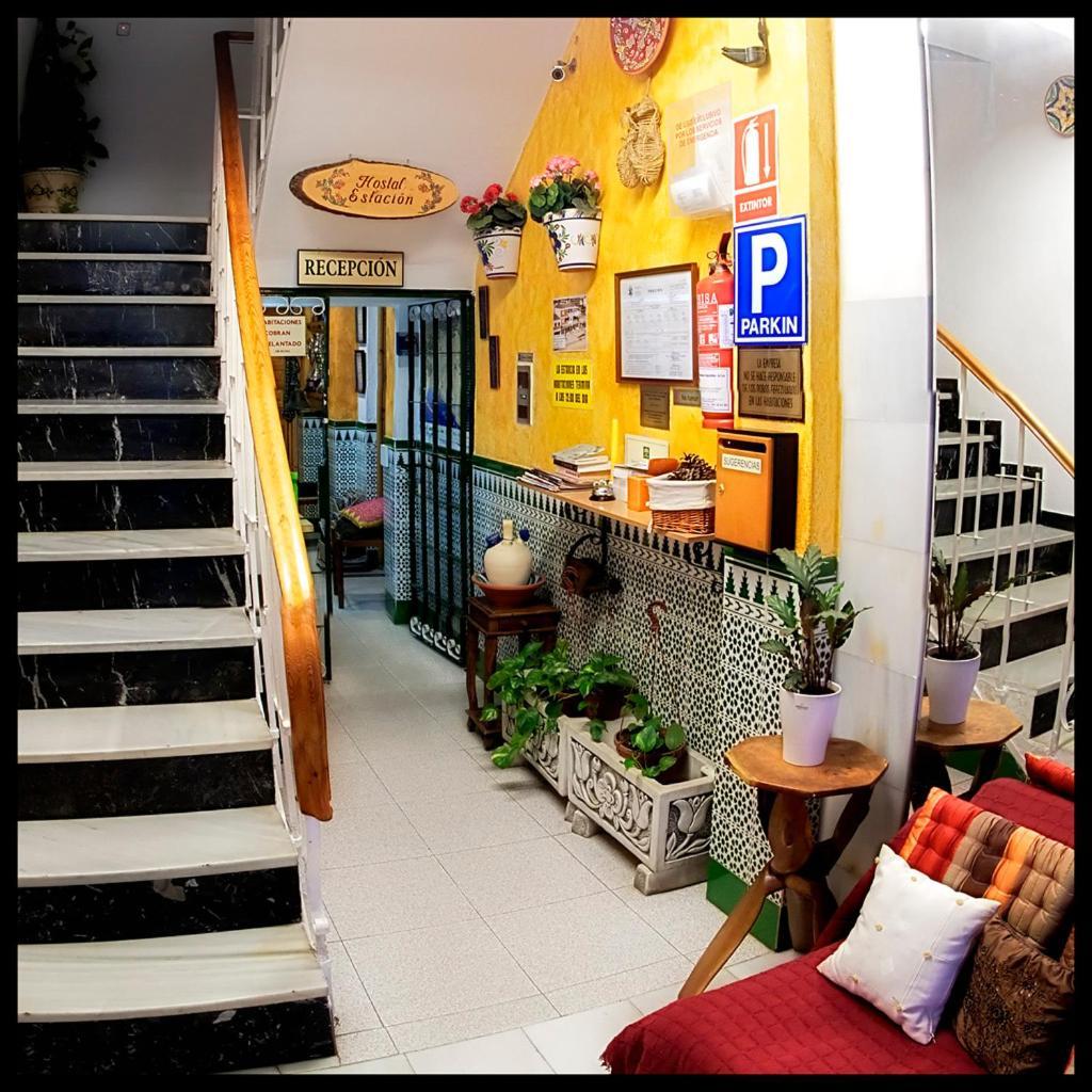 Hostal Estacion Almeria Bagian luar foto