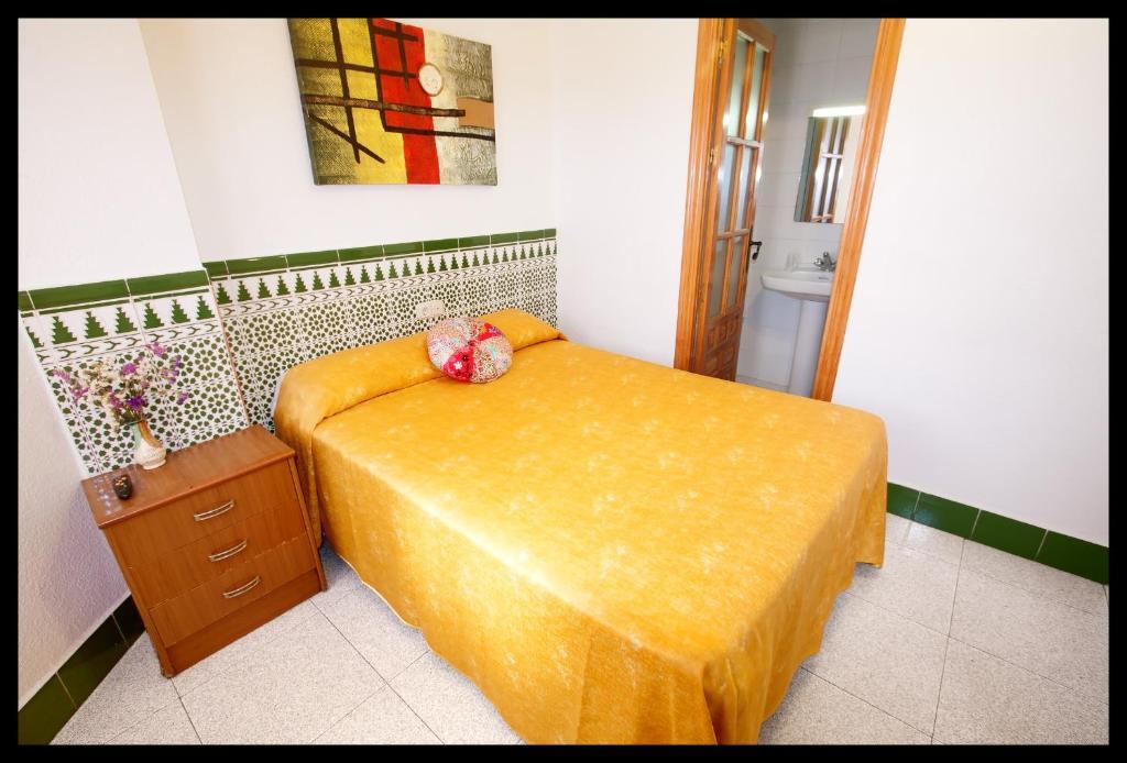 Hostal Estacion Almeria Bagian luar foto